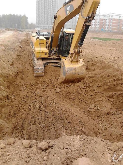 西环路路基开挖与道路挖掘中介 如何避坑并高效推进市政工程